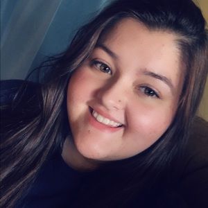 Meet your Posher, Kaitlin